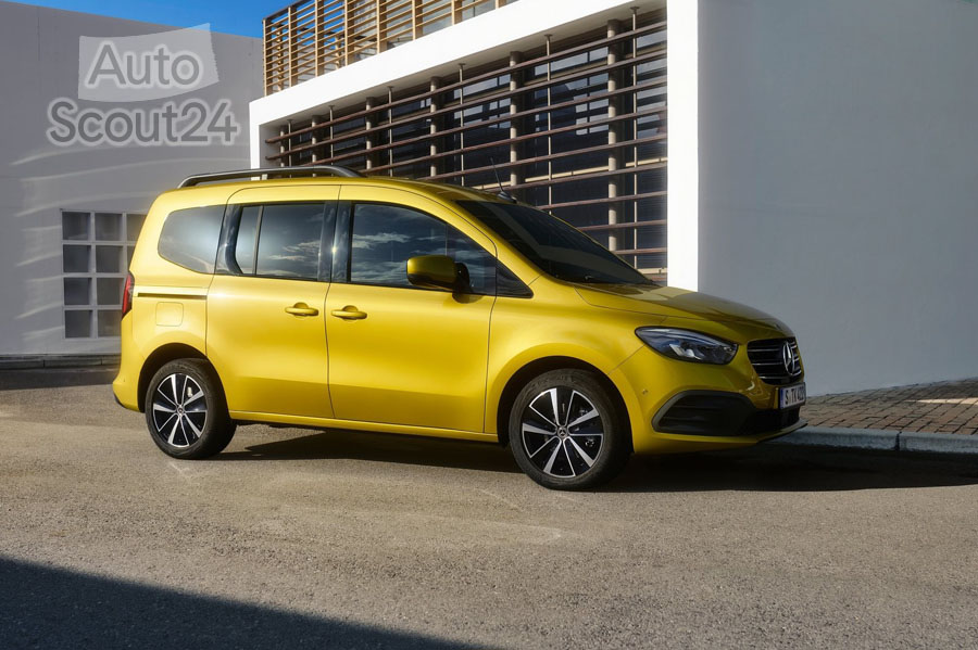 Mercedes-Benz-T-Class-2023-1600-03.jpg