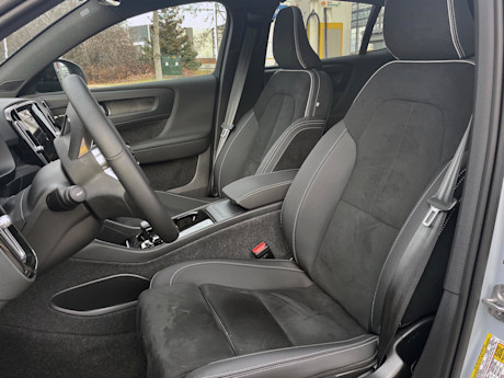 Editorial 2024 volvo c40 recharge ultimate single motor td 240119 13 pb