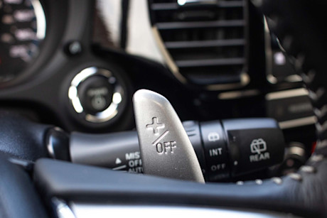 Editorial 2020 mitsubishi outlander phev 16 wc fr