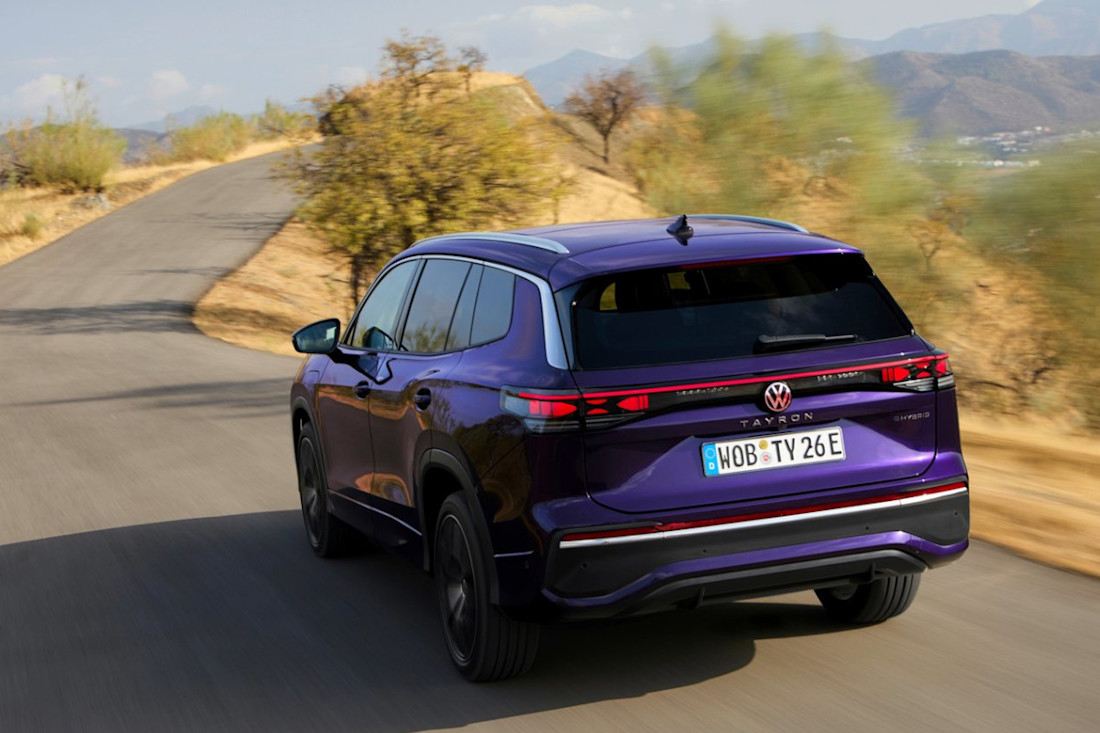 Volkswagen-Tayron-2025 (7).jpg