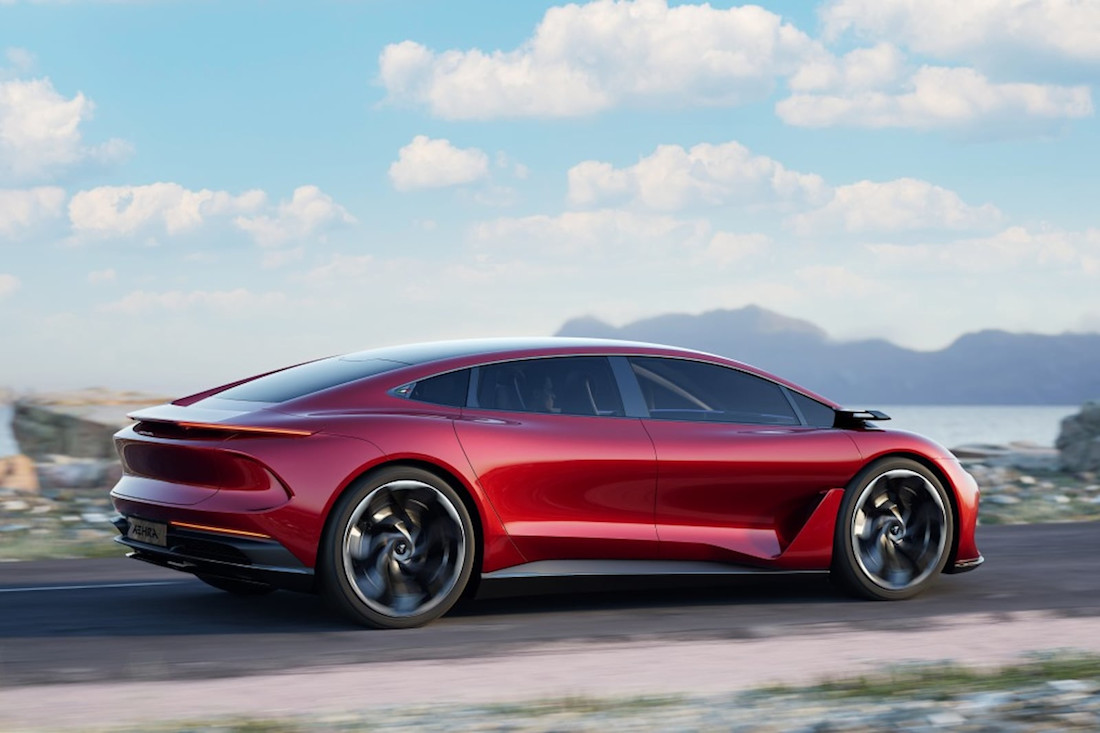 Aehra-Sedan-coche-electrico-lujo (10).jpg