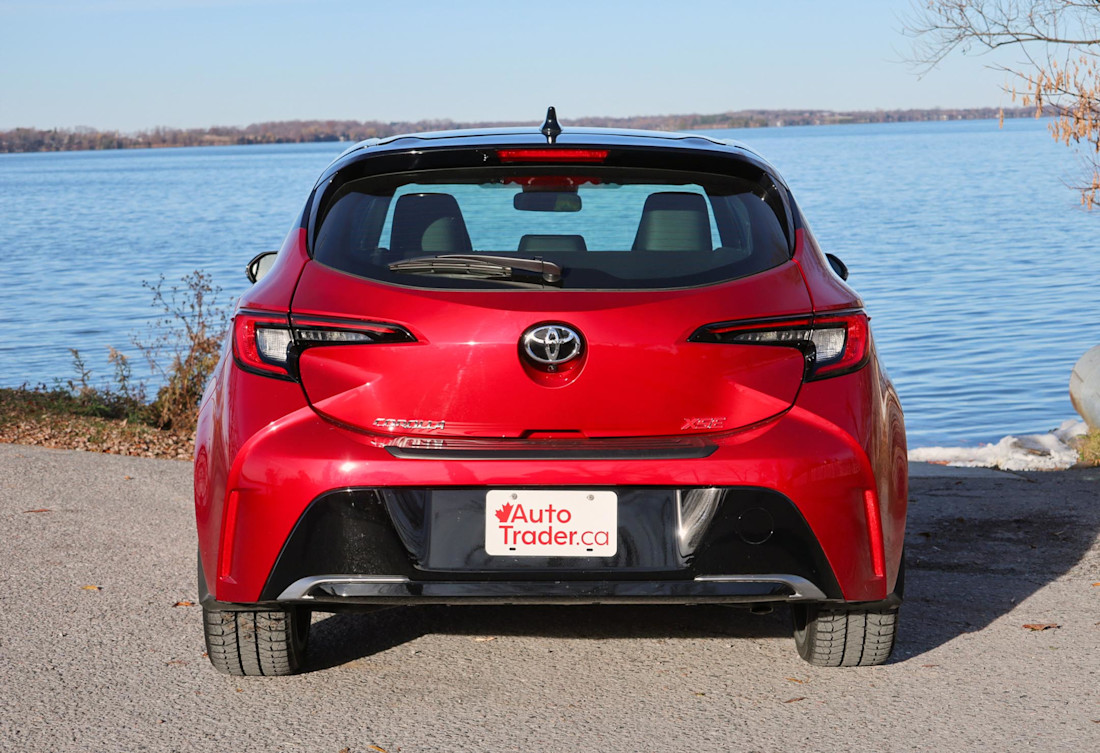 Editorial 2024 toyota corolla hatchback xse td 240115 06 jm