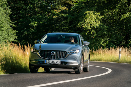 Mazda CX-30 Action Polymetal grey 22