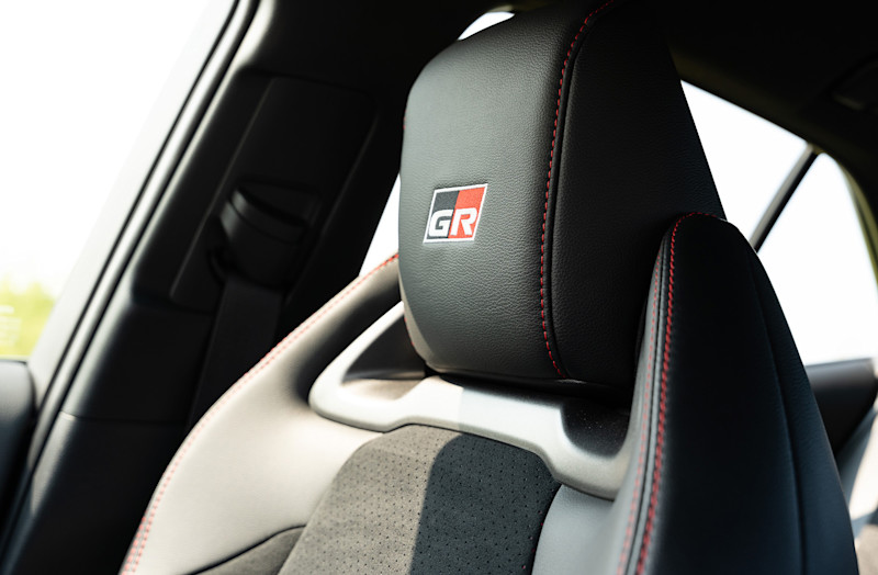 2025 Toyota GR Corolla vs Volkswagen Golf R Comparison Test - AutoTrader.ca