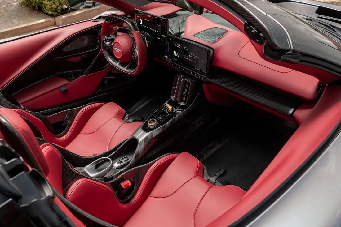 Aston Martin Valhalla Spider-11