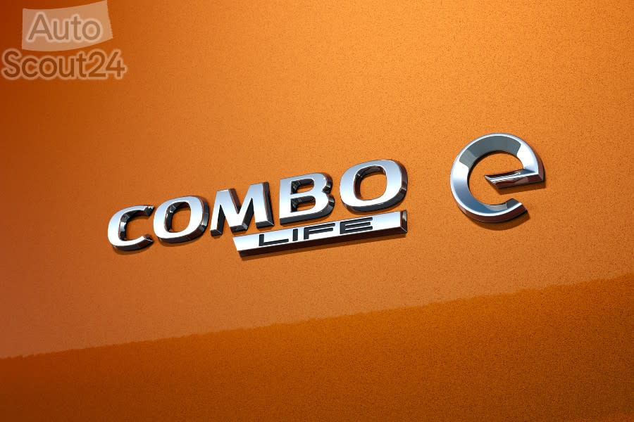 Opel-Combo-e-Life-514357 (2).jpg