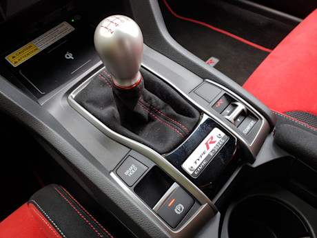 Editorial 2020 honda civic type r 18 sw