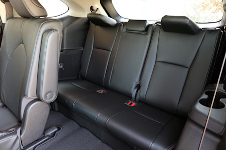Editorial 2023 toyota highlander hybrid limited td 230721 24 jm