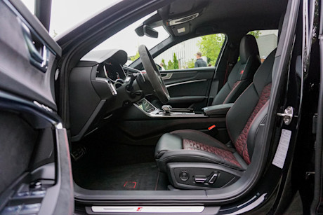 Editorial 2024 audi rs 6 performance fd 230627 14 di