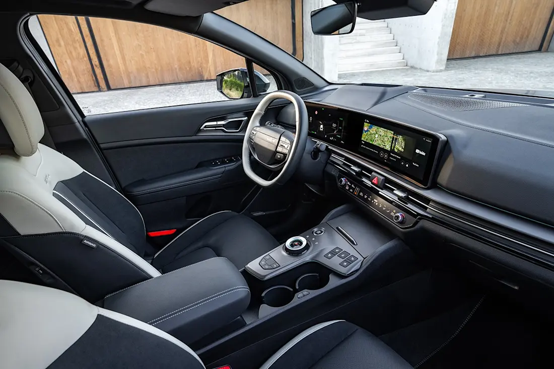 BEBE20250605 Kia Sportage 02