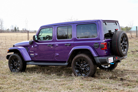 Editorial 2023 jeep wrangler sahara 4xe 07 jm