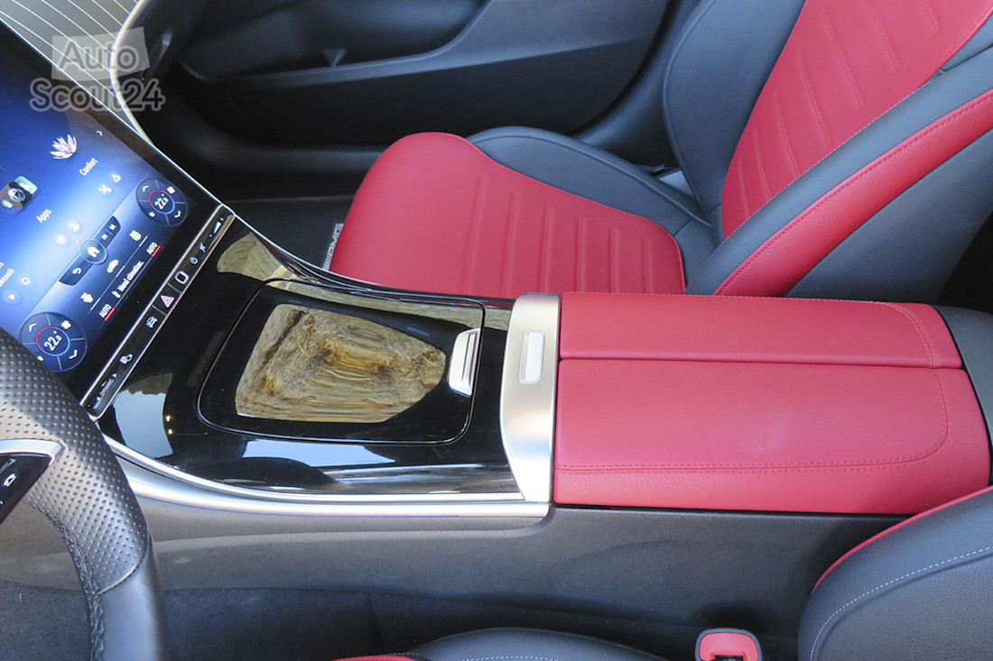26_mercedes clase c.JPG