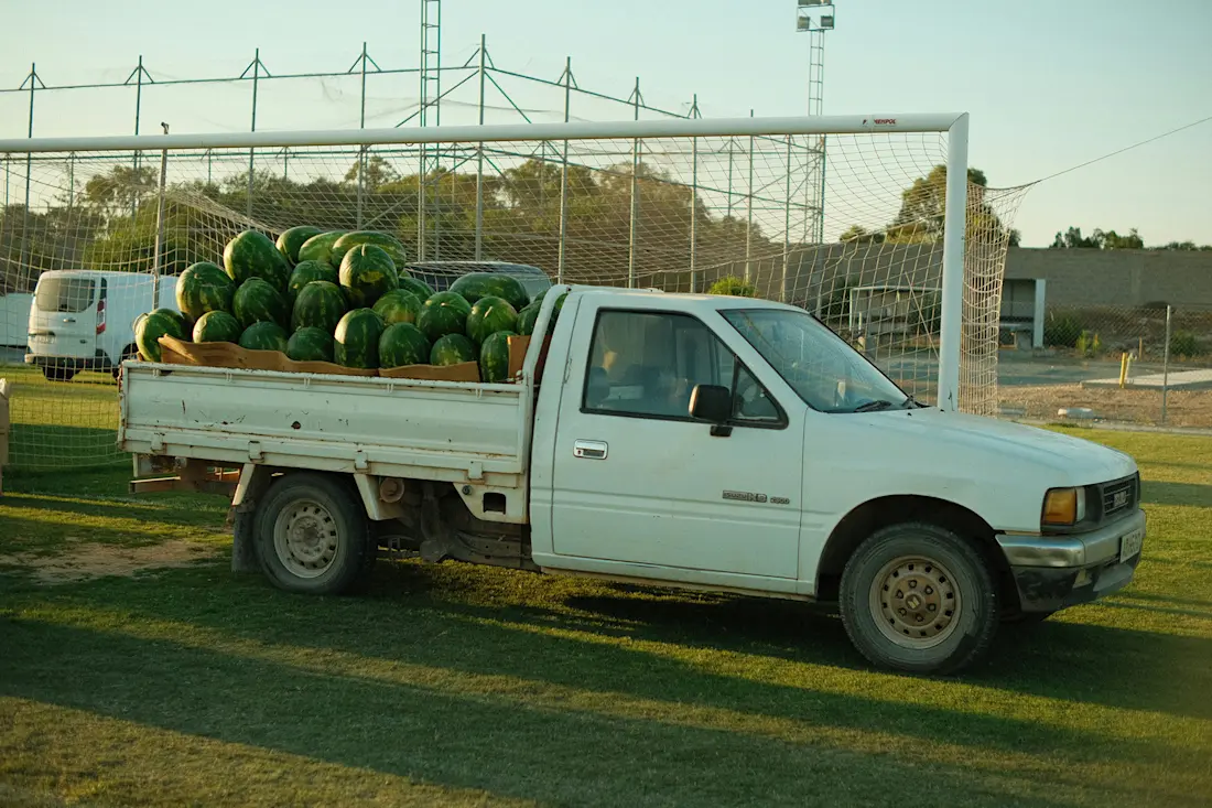 21 - pick-up overweight charge - roman-kravtsov-7z4WZo6Dvi8-unsplash