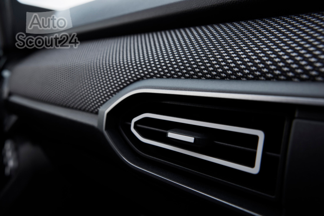 dacia-jogger-hybrid (16).jpg