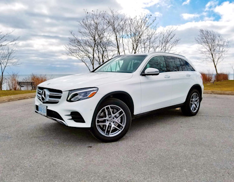 Editorial 2018 mercedes benz glc 300 03 sw