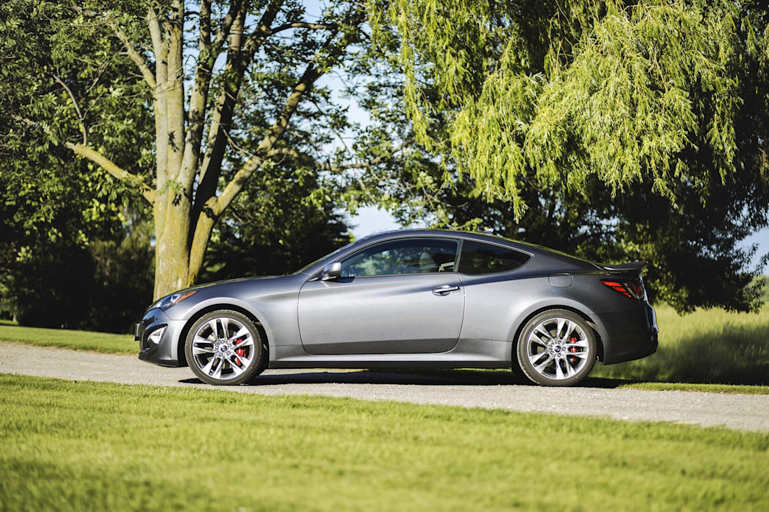 Editorial 2015 hyundai genesis coupe r spec rf 02