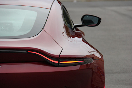 Editorial 2020 aston martin vantage 20 dw