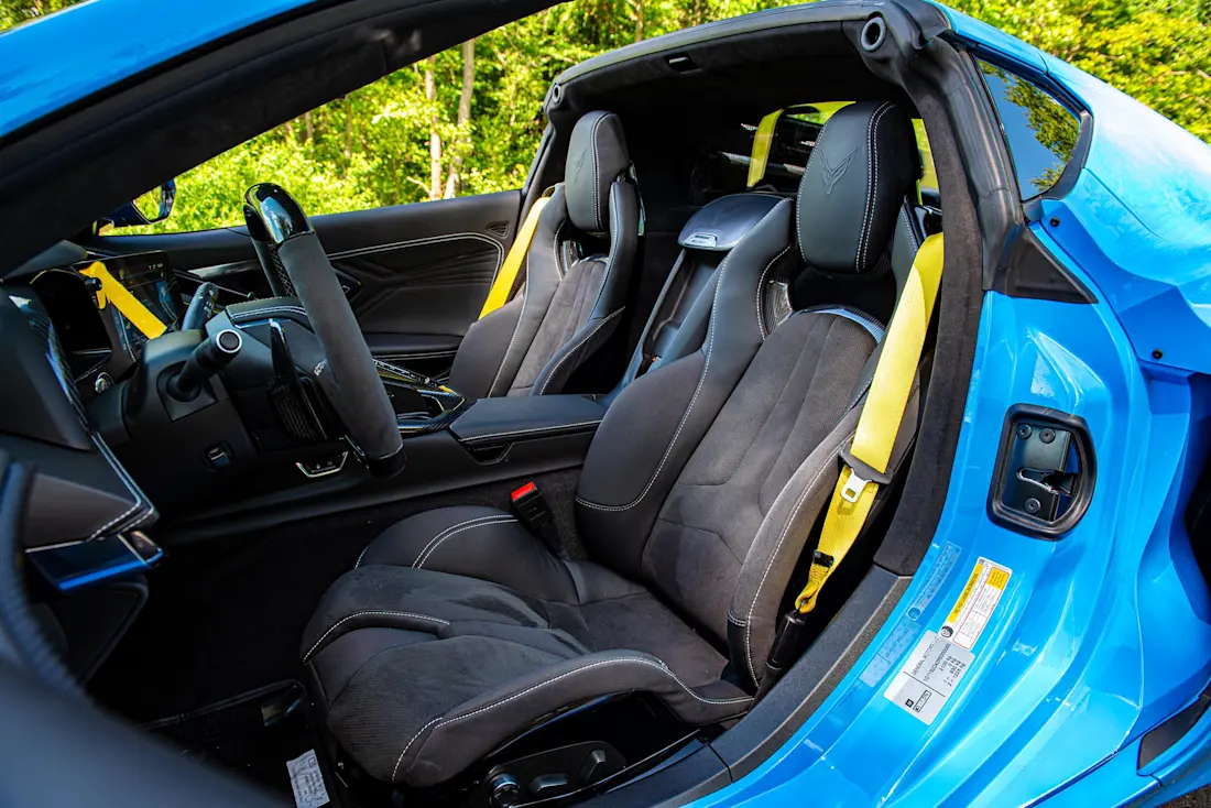 corvette-c8-eray-sitze corvette-c8-eray-sitze