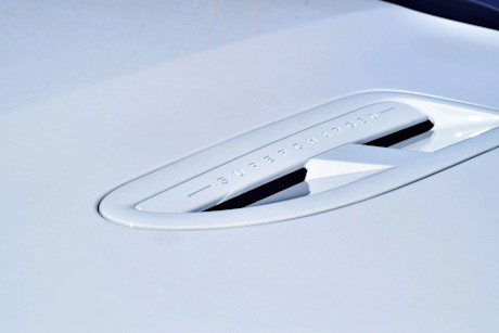 Editorial 2018 jaguar xjr 575 14 jp