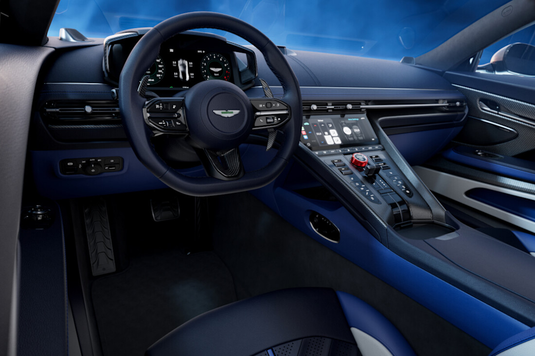 Aston Martin DB12 S_17.jpg