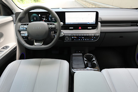 2025 Hyundai Ioniq 5 Review Body Image