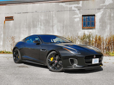 Editorial 2018 jaguar f type 400 sport coupe awd 01 bh