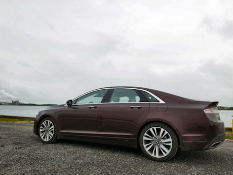 Editorial 08 bh 2017 lincoln mkz