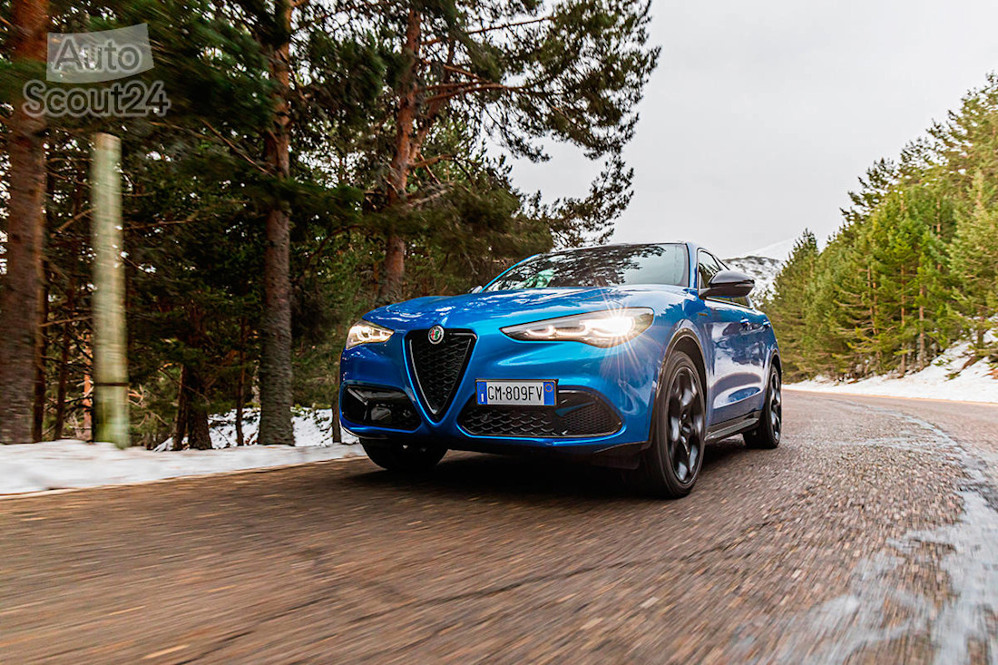 Presentacion nuevo Alfa Romeo Stelvio 2023 Ruben Fidalgo (2).jpg