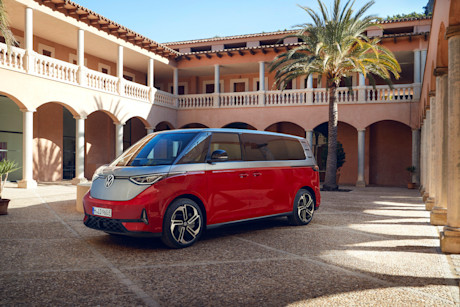 Volkswagen-ID-Buzz-GTX-2024 01
