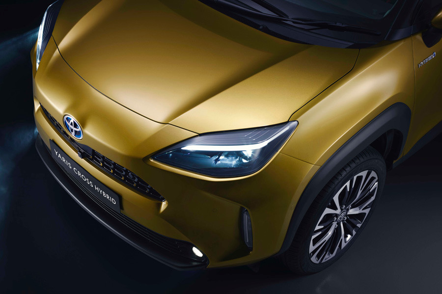 toyota-yaris-cross-hybrid-2020 (2).jpeg