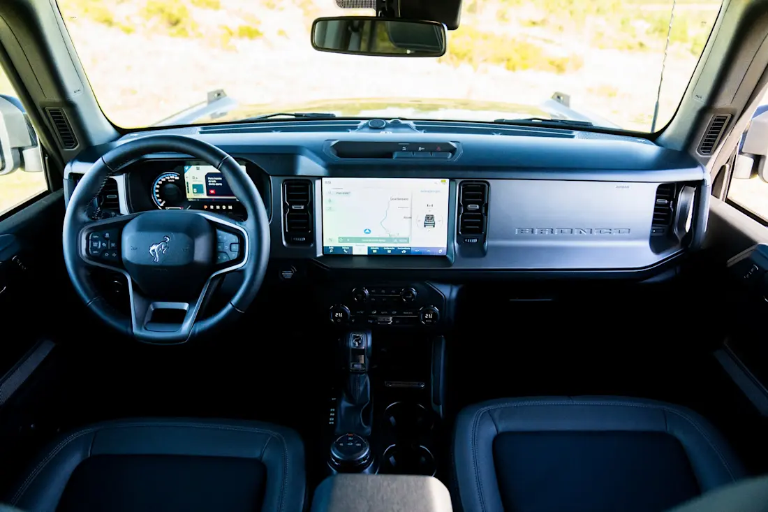 ford bronco 4-door outer banks 61