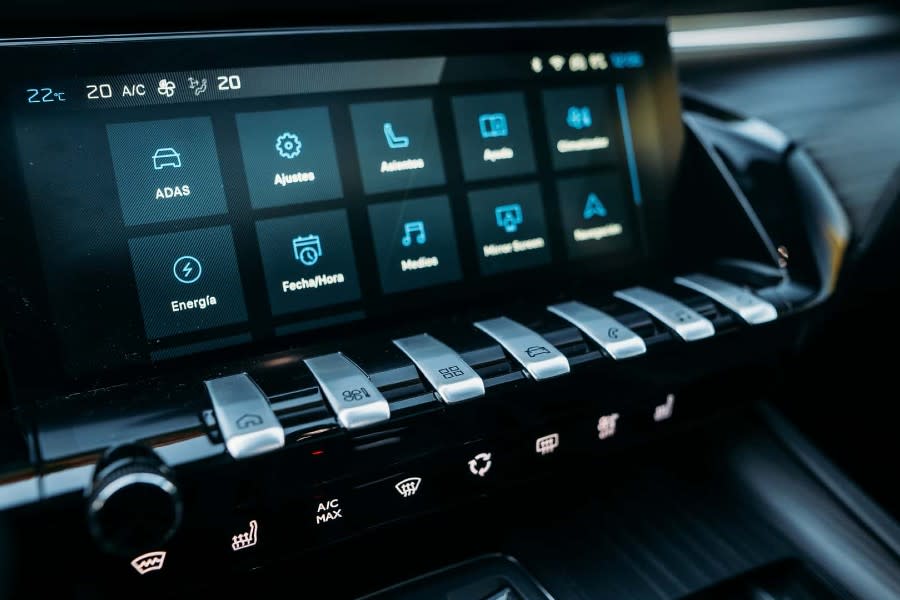 peugeot-508-gama-phev-2023.8.jpg