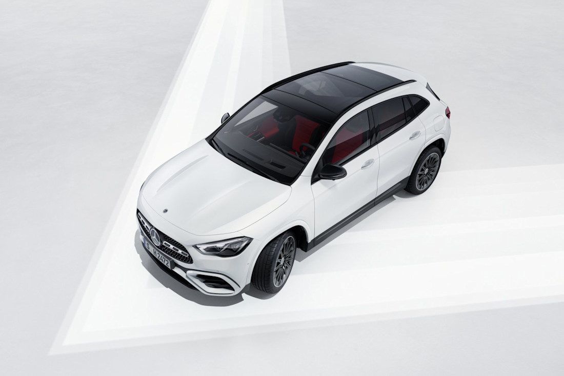 mercedes-gla-glb-2023-8.jpg