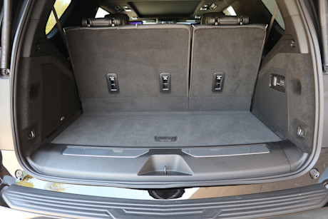 2025 Cadillac Escalade Review Body Image
