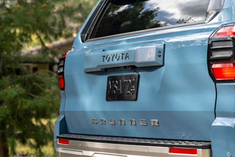 Editorial 2025 toyota 4runner limited 240409 10 toyota