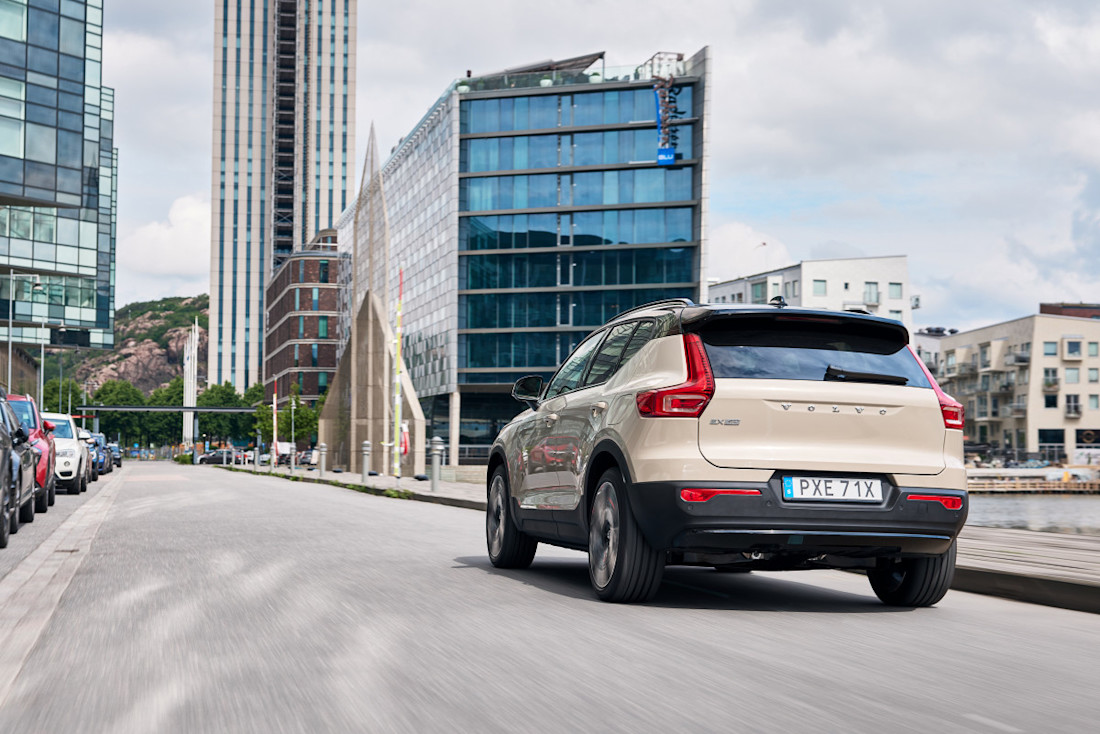 volvo_ex40_66