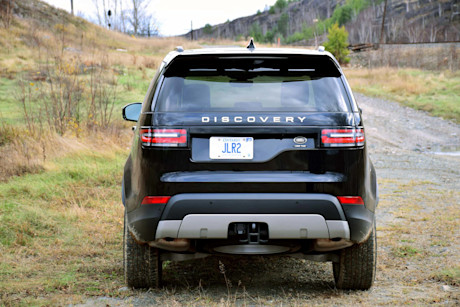 Editorial 2018 land rover discovery hse luxury td6 07 jp