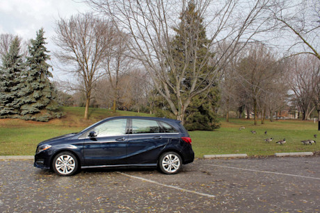 Editorial 2017 mercedes benz b 250 4matic 06 pb