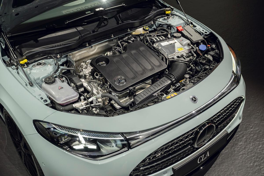 Mercedes-CLA-2025 (1).jpg