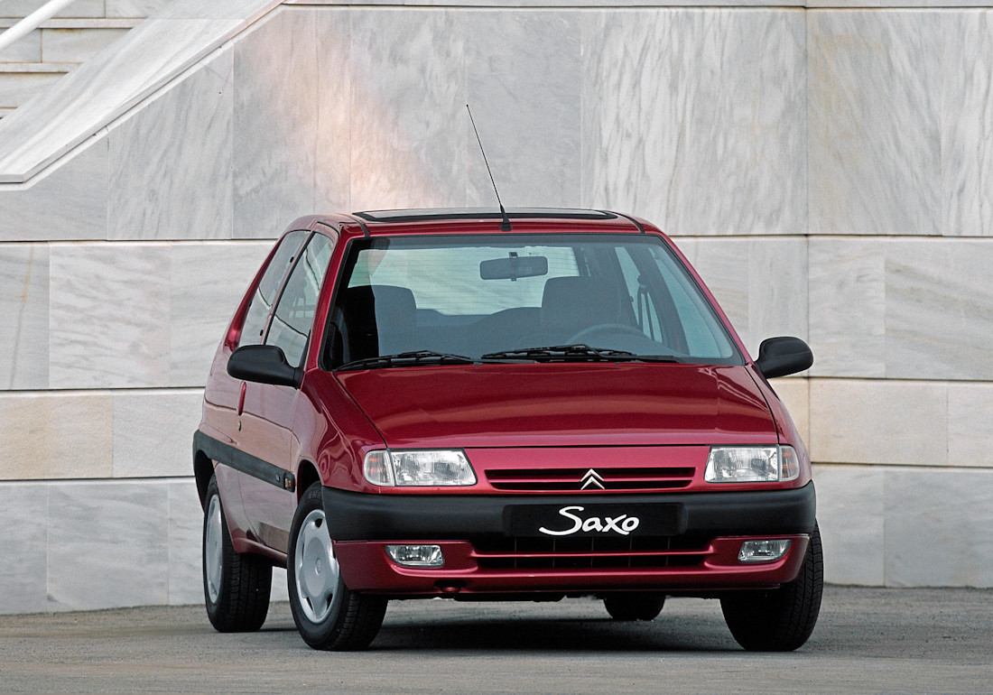 citroen_saxo_3-door_31