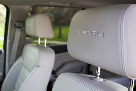 Editorial 2015 gmc yukon xl denali 4wd jy 42