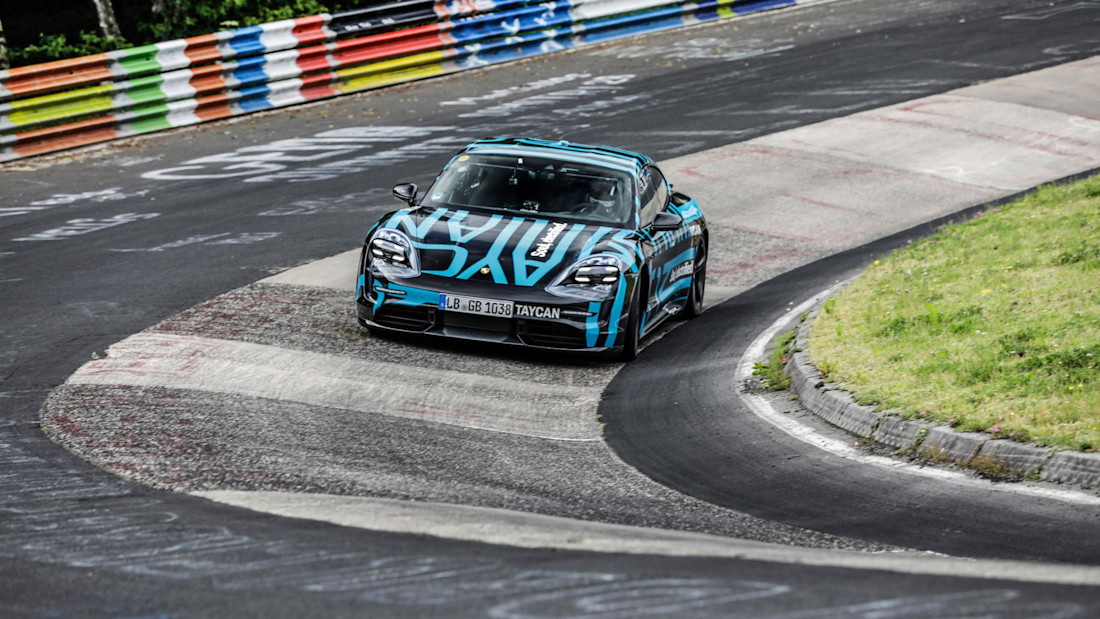 high_taycan_prototype_in_the_karussell_section_nürburgring_nordschleife_2019_porsche_ag.jpg