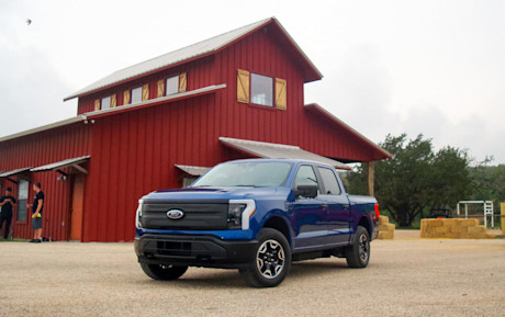 Editorial 2022 ford f 150 lightning 08 bc fr