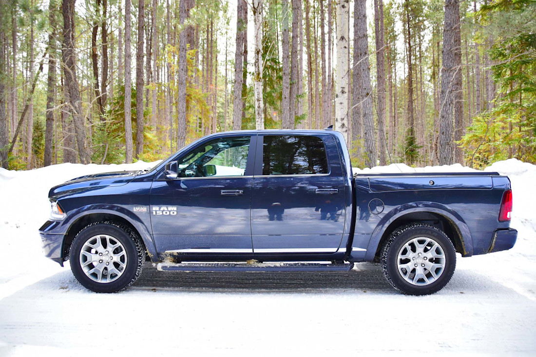 Editorial 2018 ram 1500 limited tungsten 04 jp