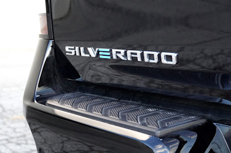 Chevrolet Silverado EV RST 2024 : essai routier Image