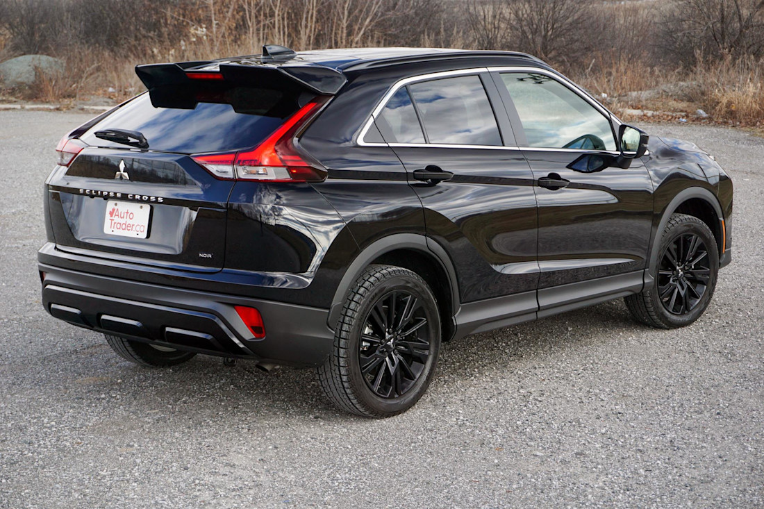 Editorial 2024 mitsubishi eclipse cross noir td 240313 03 di