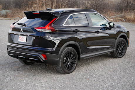 Editorial 2024 mitsubishi eclipse cross noir td 240313 03 di