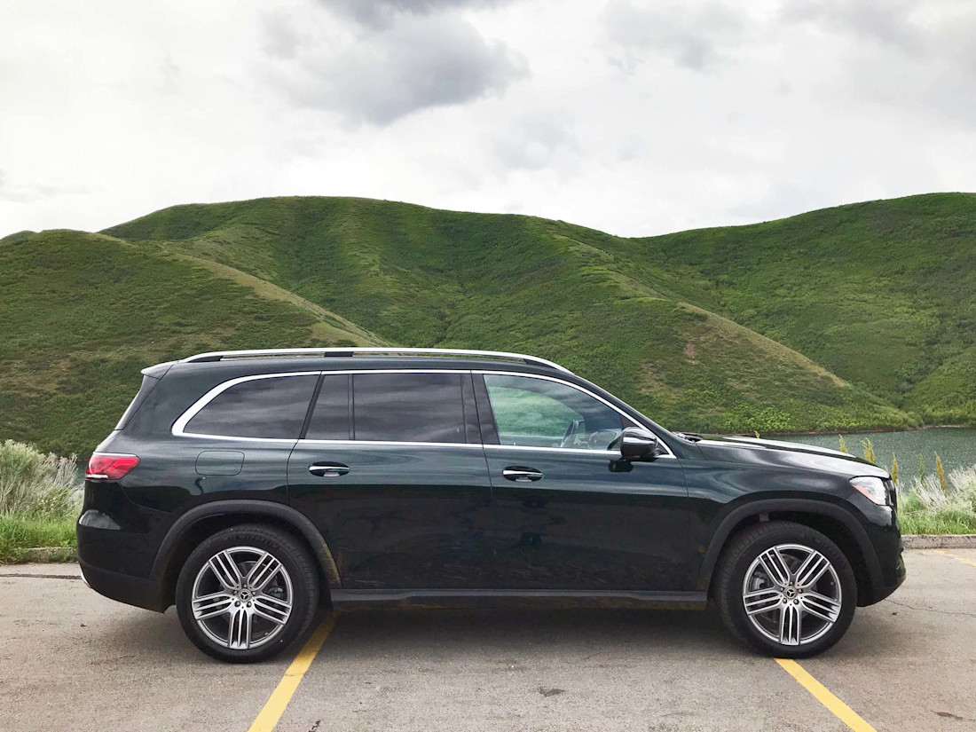 Editorial 2020 mercedes benz gls class 05 sb