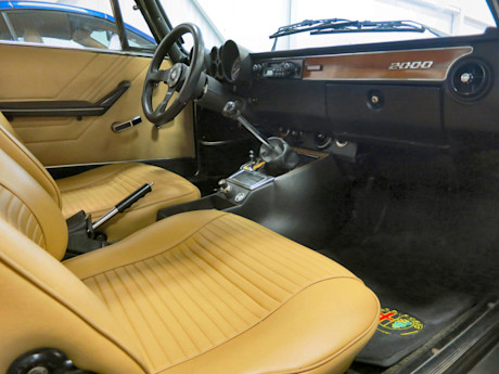 Editorial 17 bh 1974 alfa romeo 2000 gtv