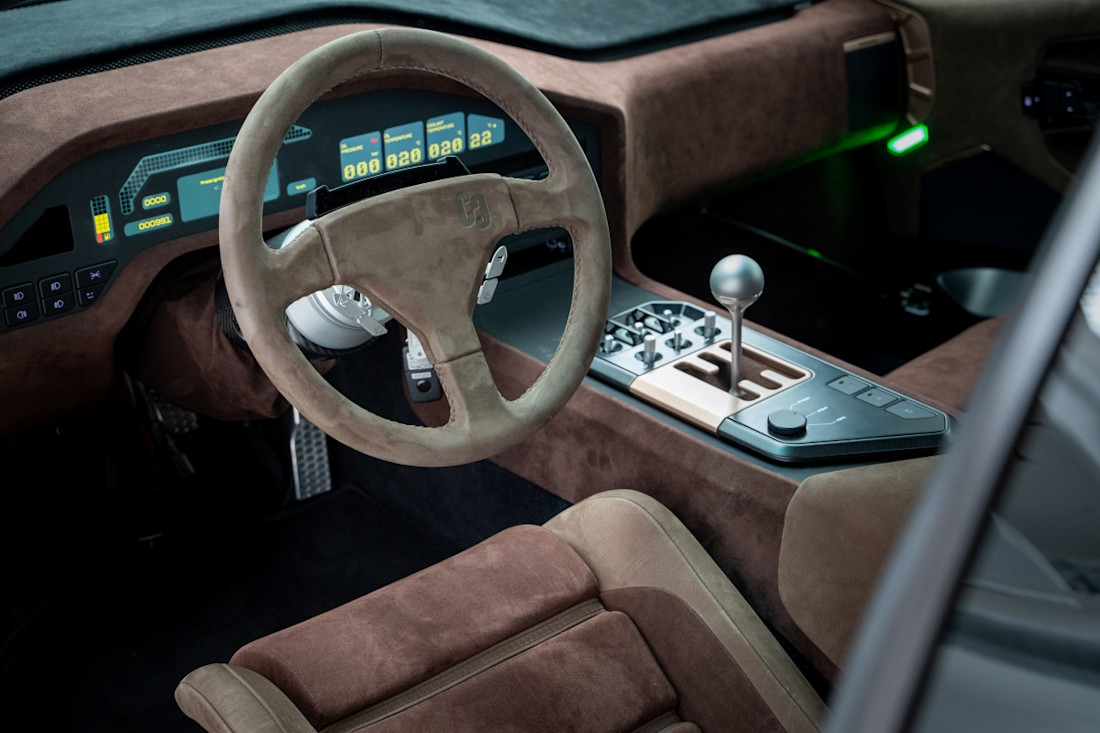 restomod-eccentrica-2025 1 (11).jpg